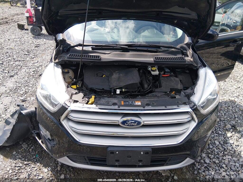 1FMCU0GD0HUD93380 2017 FORD ESCAPE photo no. 10