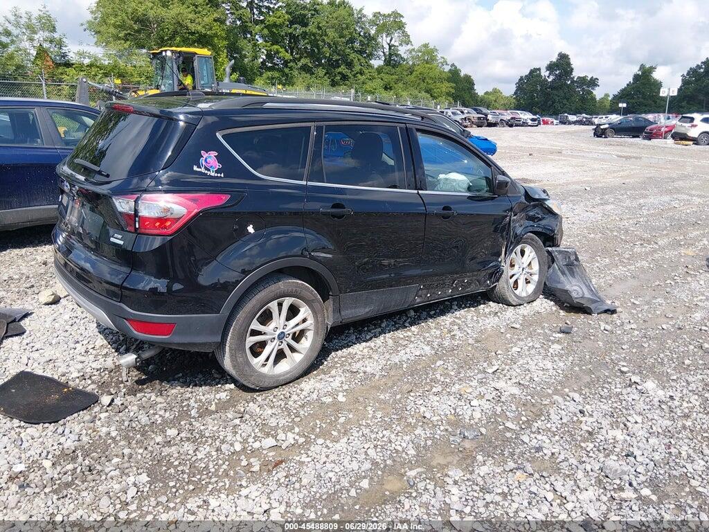 1FMCU0GD0HUD93380 2017 FORD ESCAPE photo no. 4