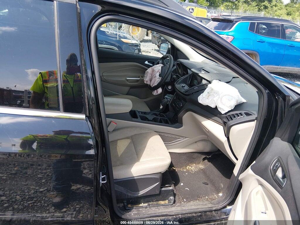 1FMCU0GD0HUD93380 2017 FORD ESCAPE photo no. 5