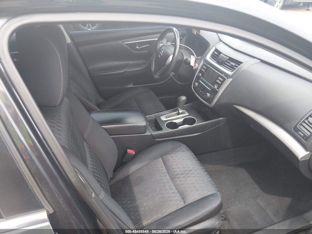 1N4AL3AP1HC283677 2017 NISSAN ALTIMA photo no. 5