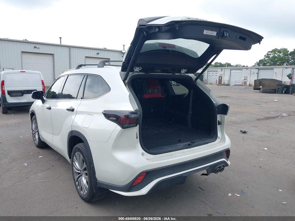 5TDHBRCH1MS527468 2021 TOYOTA HIGHLANDER photo no. 3