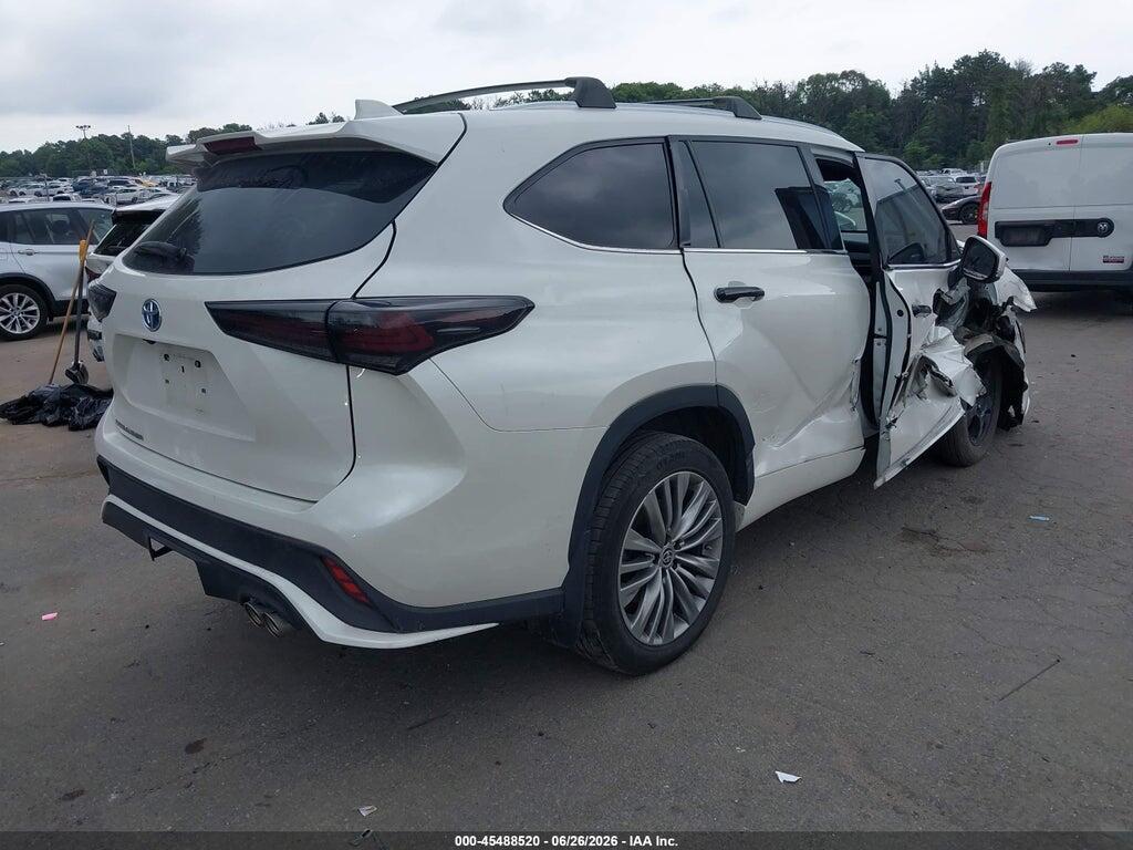 5TDHBRCH1MS527468 2021 TOYOTA HIGHLANDER photo no. 4