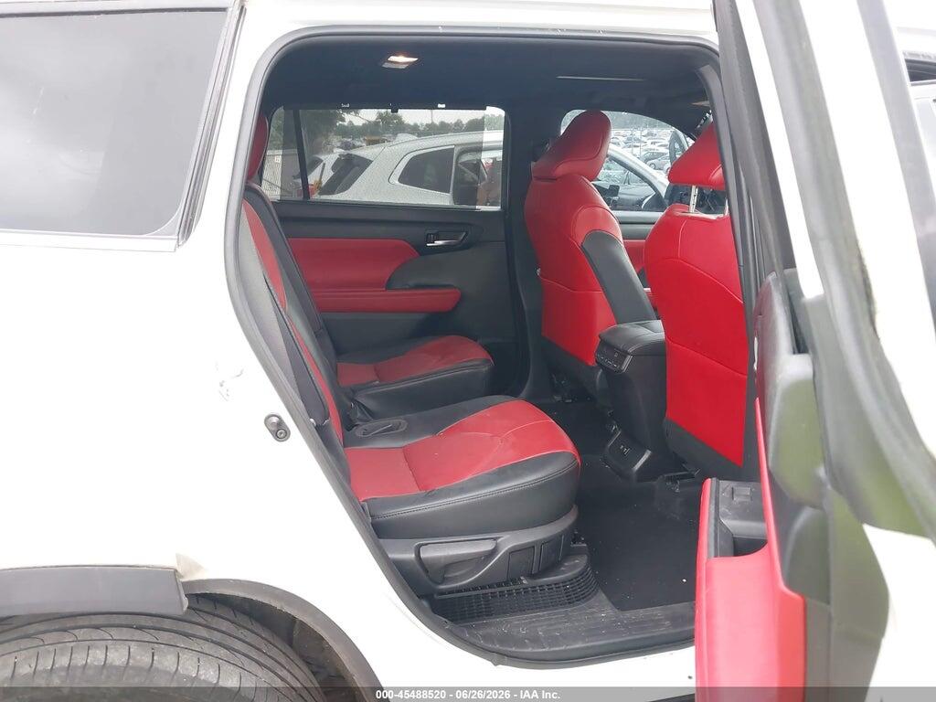 5TDHBRCH1MS527468 2021 TOYOTA HIGHLANDER photo no. 8