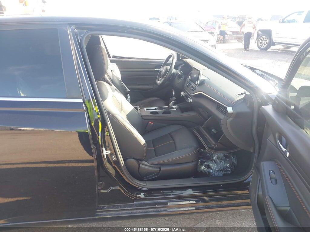 1N4BL4CVXMN383832 2021 NISSAN ALTIMA photo no. 5