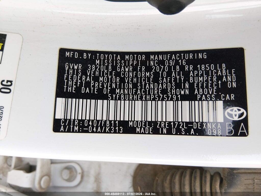 5YFBURHEXHP575791 2017 TOYOTA COROLLA photo no. 9