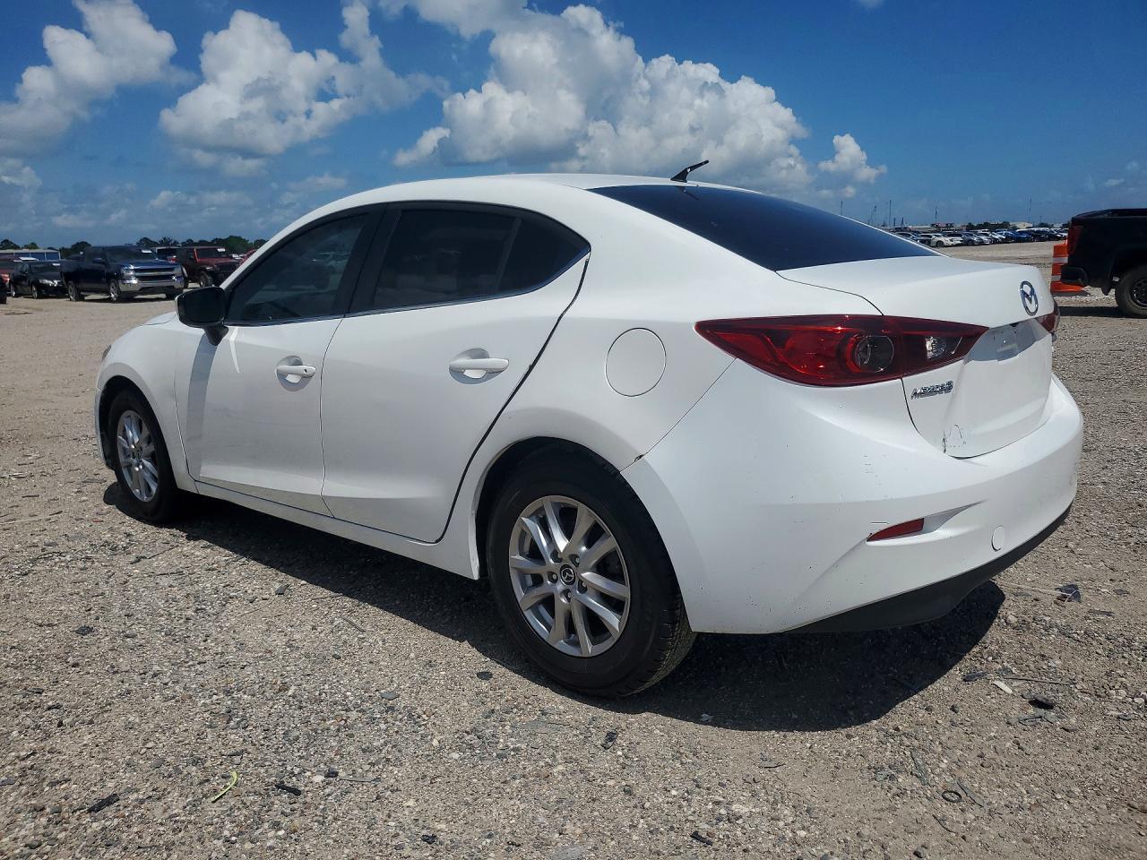 JM1BM1U73G1294105 2016 MAZDA 3 photo no. 2