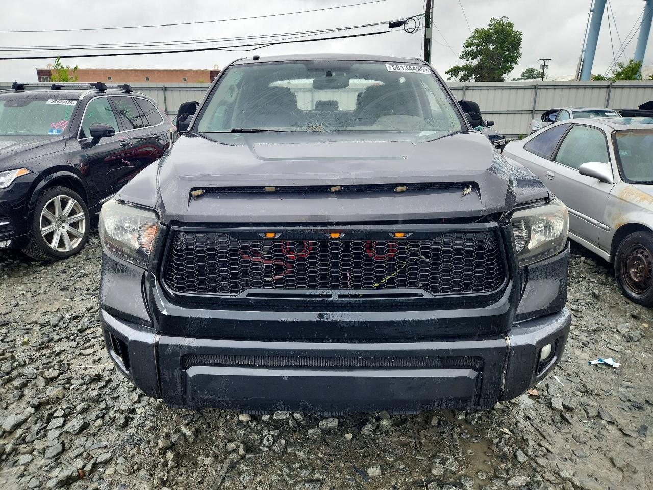 2016 TOYOTA TUNDRA SR5 — Фото 5 из 12