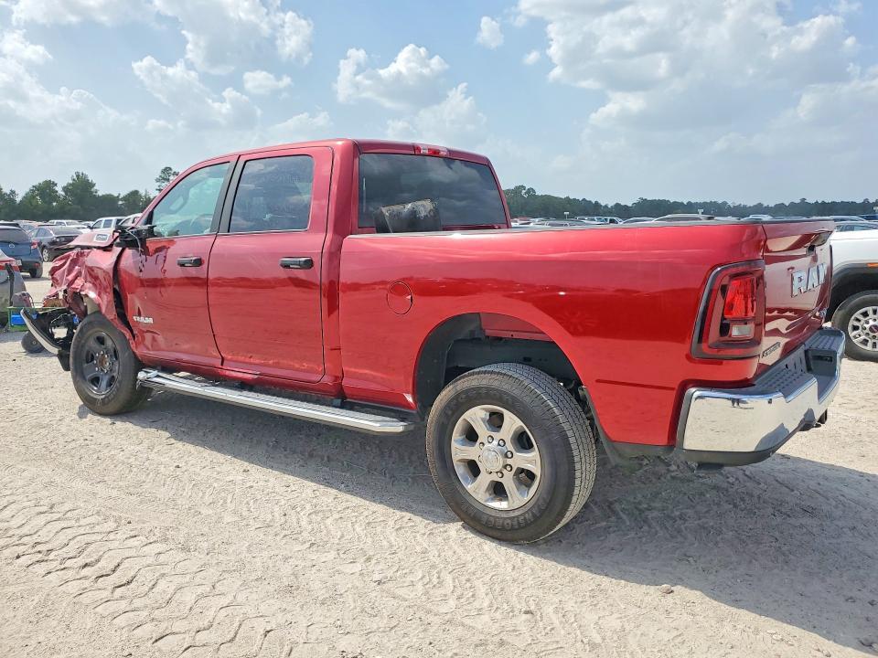2026 RAM 2500 BIG HORN — Фото 2 из 12