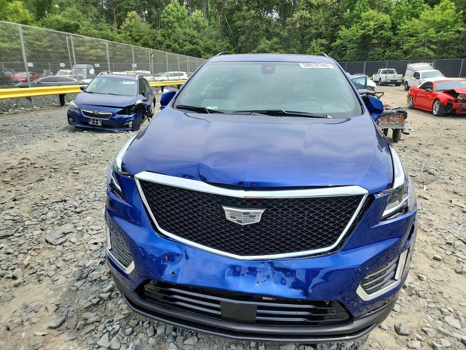 2025 CADILLAC XT5 SPORT — Фото 5 из 13