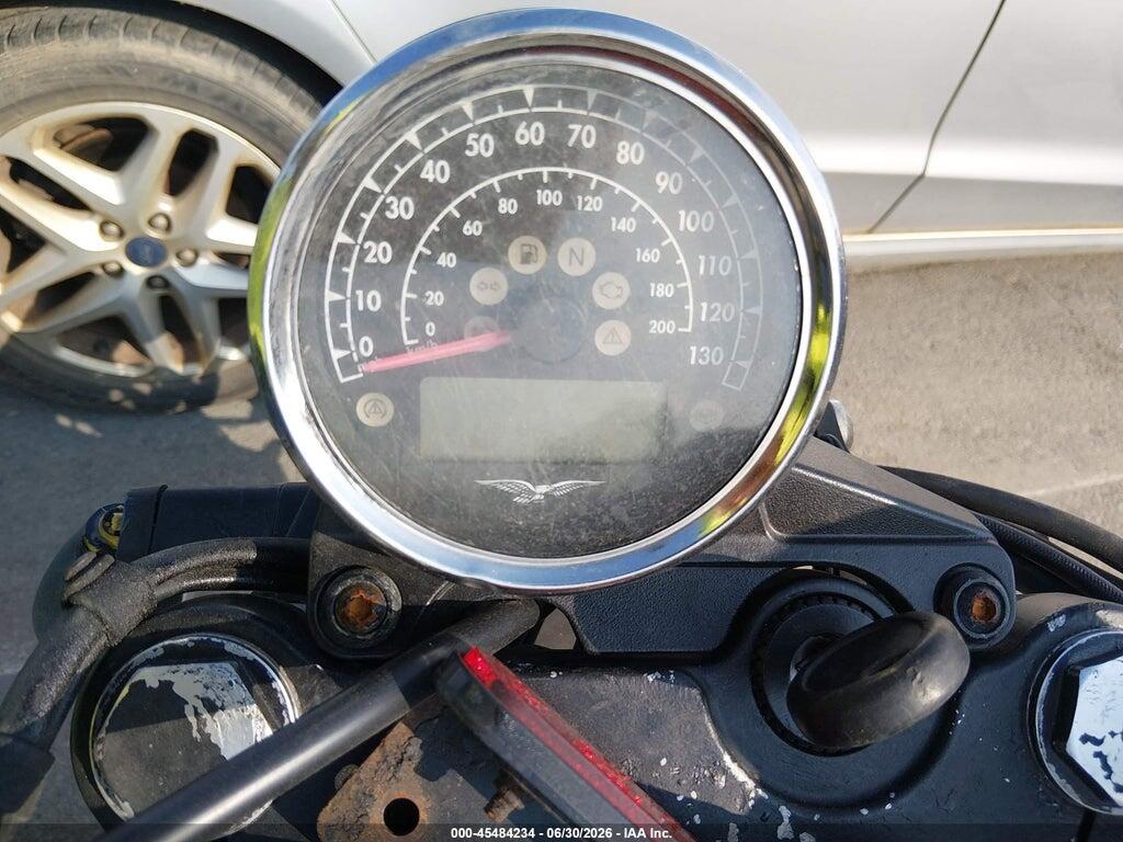 ZGULDU003HM000195 2017 MOTO GUZZI V7 III photo no. 7
