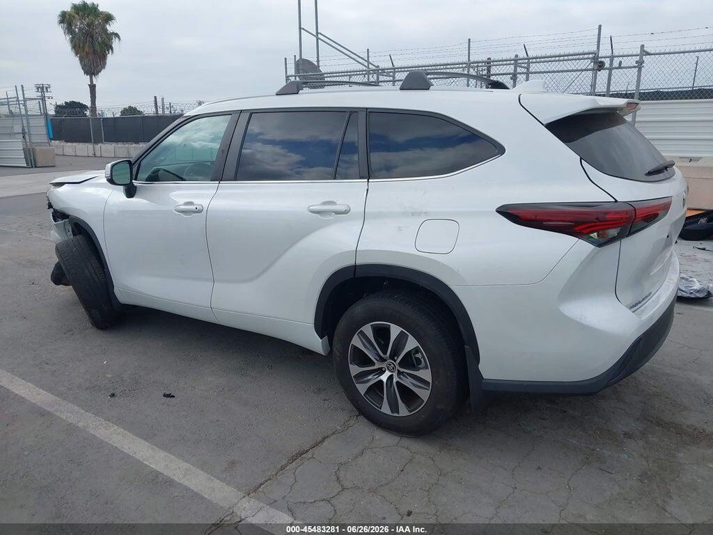 5TDKDRAH2RS053430 2024 TOYOTA HIGHLANDER photo no. 3