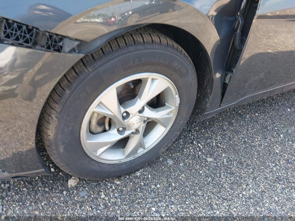 5NPLL4AGXPH106315 2023 HYUNDAI ELANTRA photo no. 12