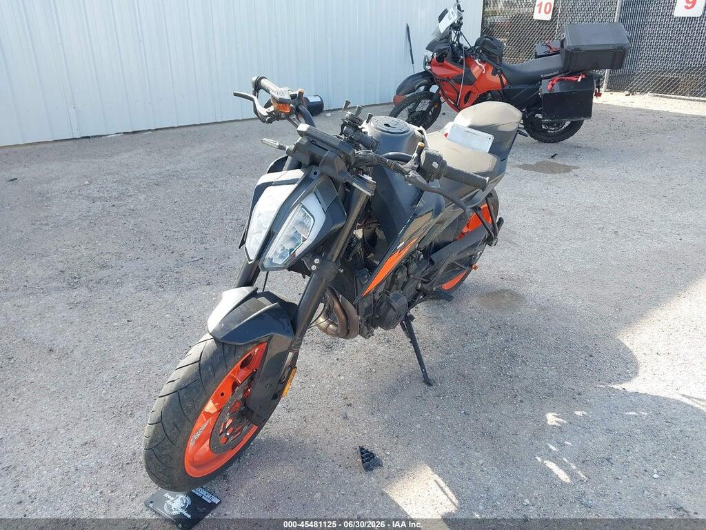 VBKTU6403LM780604 2020 KTM 790 photo no. 2