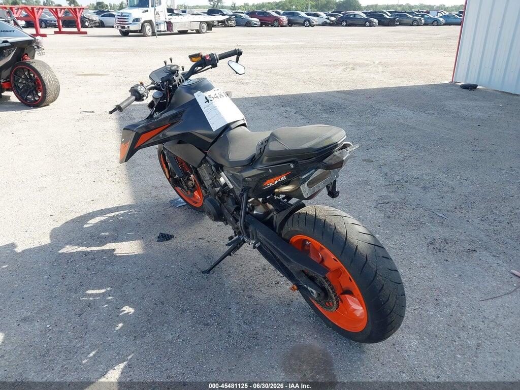 VBKTU6403LM780604 2020 KTM 790 photo no. 3