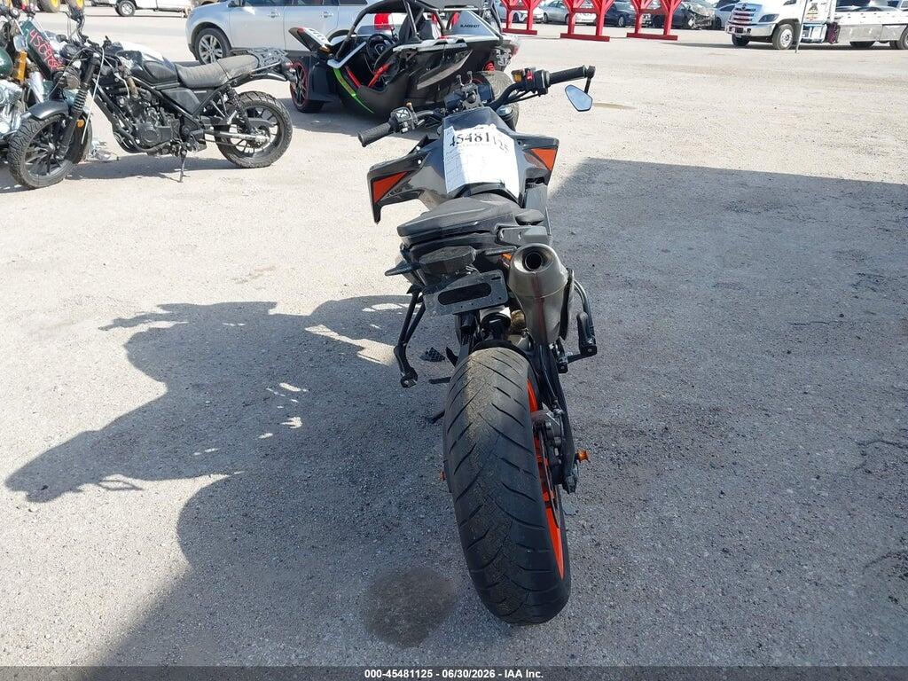 VBKTU6403LM780604 2020 KTM 790 photo no. 6