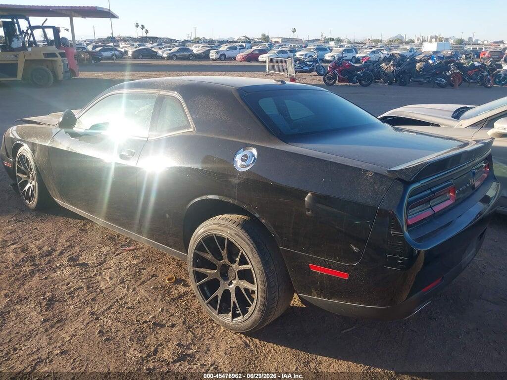 2C3CDZAG0KH563506 2019 DODGE CHALLENGER photo no. 3