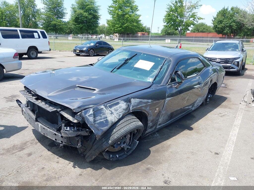 2C3CDZFJ3GH172605 2016 DODGE CHALLENGER photo no. 2