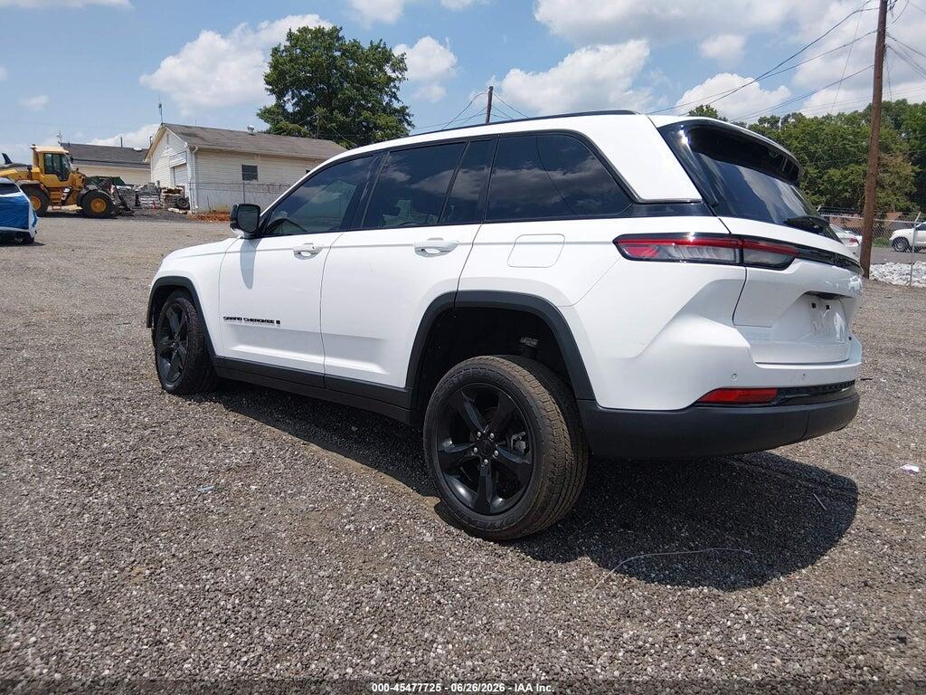 1C4RJGBG9PC535022 2023 JEEP GRAND CHEROKEE photo no. 3