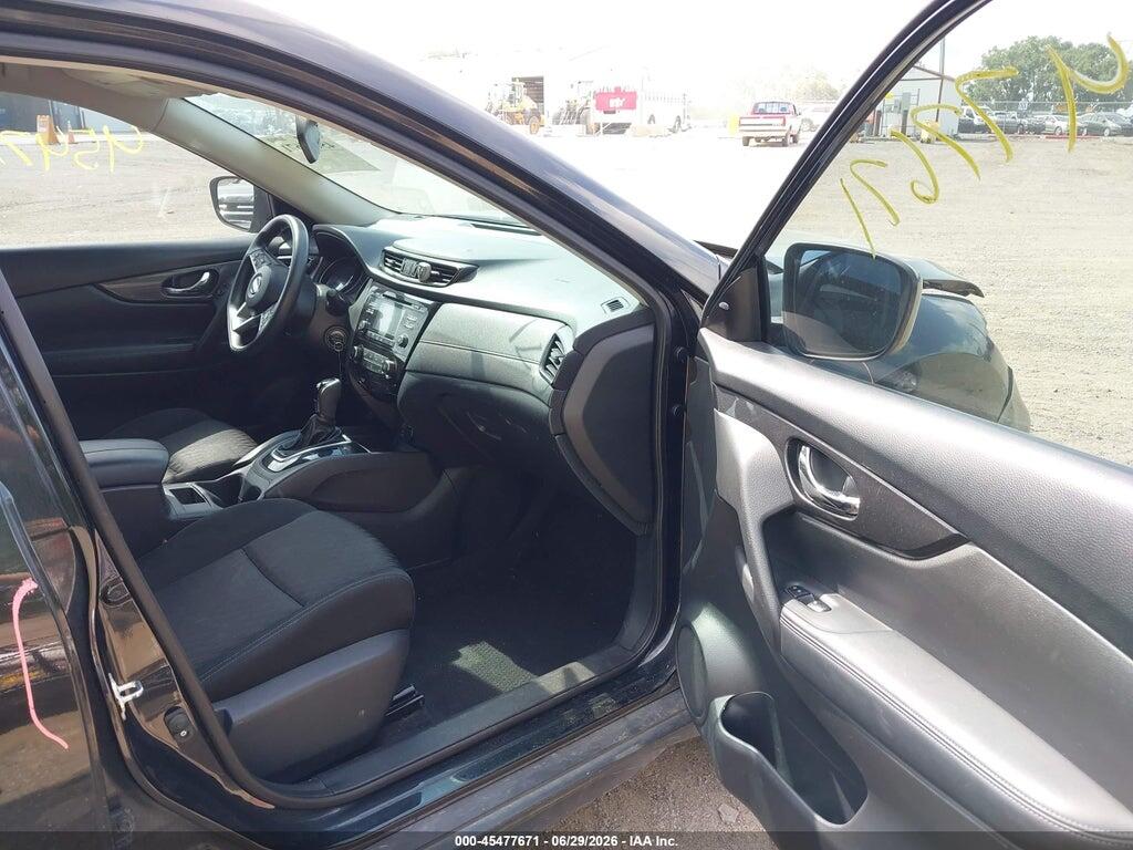 KNMAT2MV0HP598607 2017 NISSAN ROGUE photo no. 5
