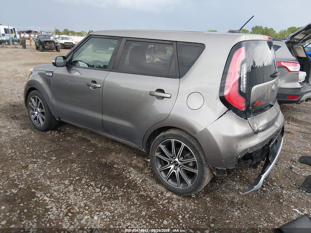 KNDJX3AA5J7536010 2018 KIA SOUL photo no. 3
