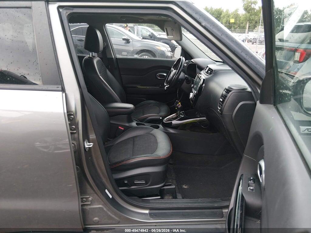 KNDJX3AA5J7536010 2018 KIA SOUL photo no. 5