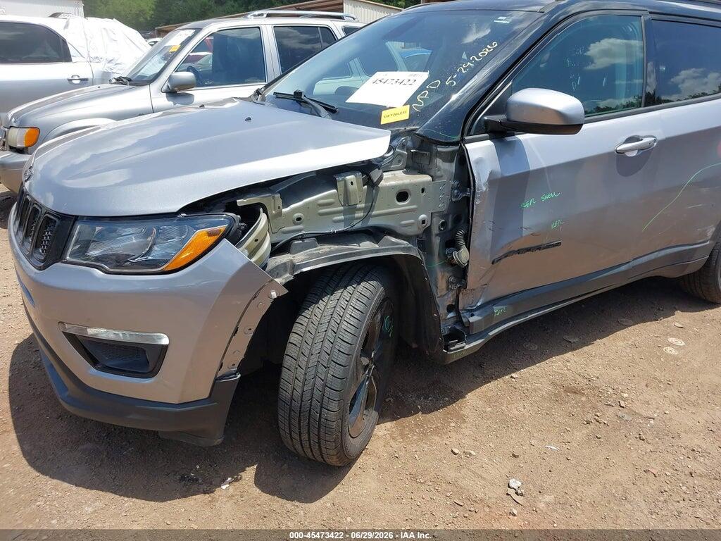 3C4NJCBB2JT462521 2018 JEEP COMPASS photo no. 6
