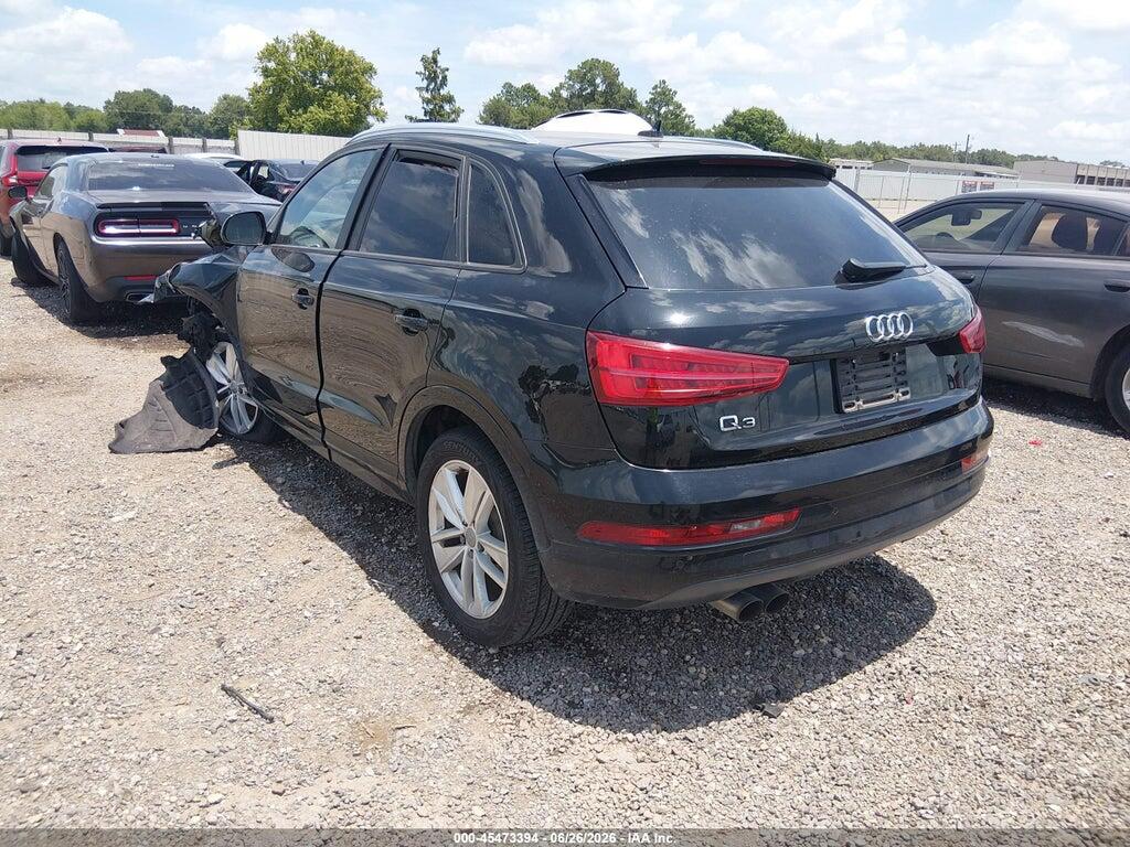 WA1BCCFSXHR011695 2017 AUDI Q3 photo no. 3