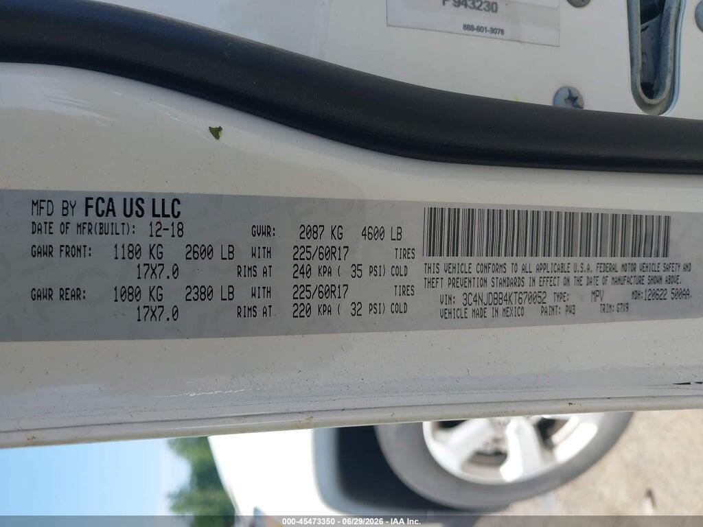 3C4NJDBB4KT670052 2019 JEEP COMPASS photo no. 9