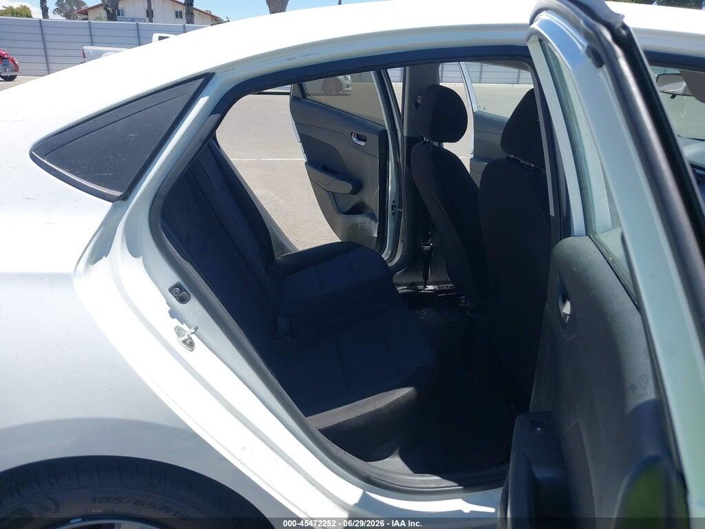 3KPC24A33JE032859 2018 HYUNDAI ACCENT photo no. 8