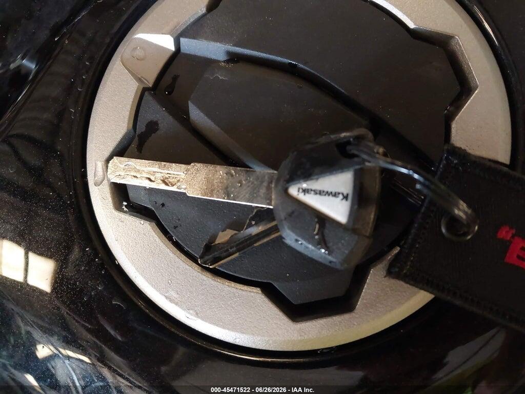 ML5ZXCS17TDA55372 2026 KAWASAKI ZX400 photo no. 11