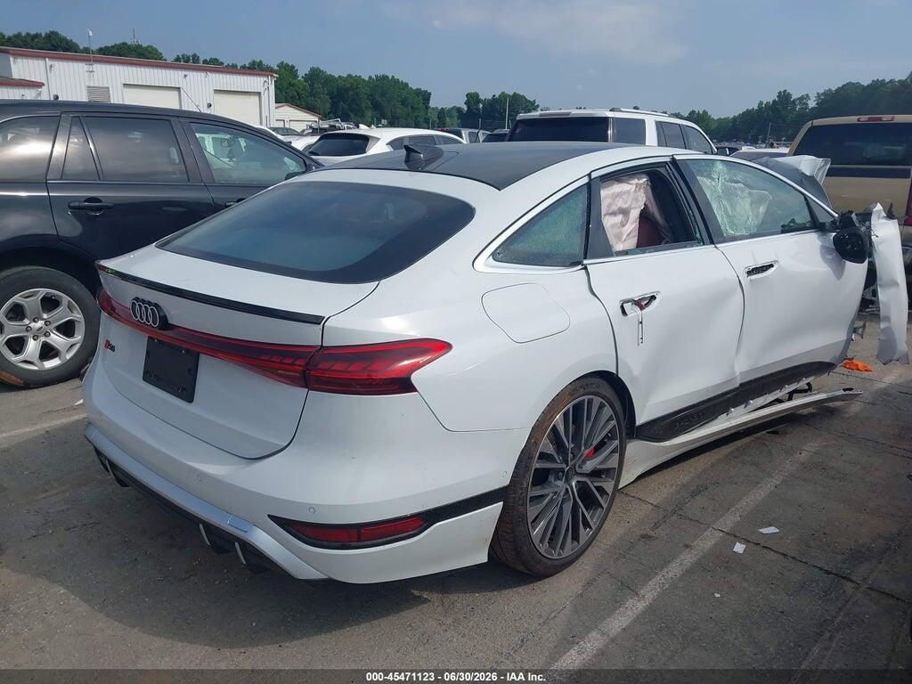 WAU2EAGH8SA023273 2025 AUDI S6 E-TRON photo no. 4