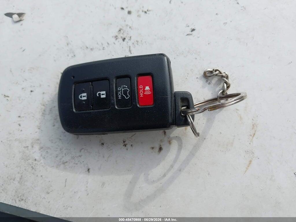 2T3NFREV0GW257162 2016 TOYOTA RAV4 photo no. 11