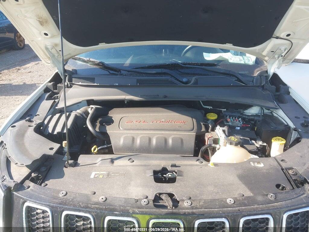 3C4NJDBBXJT113077 2018 JEEP COMPASS photo no. 10