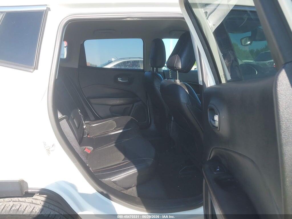 3C4NJDBBXJT113077 2018 JEEP COMPASS photo no. 8