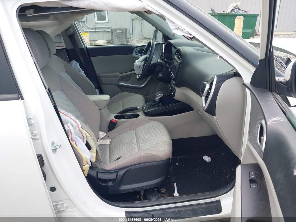 KNDJ23AU6P7845258 2023 KIA SOUL photo no. 5