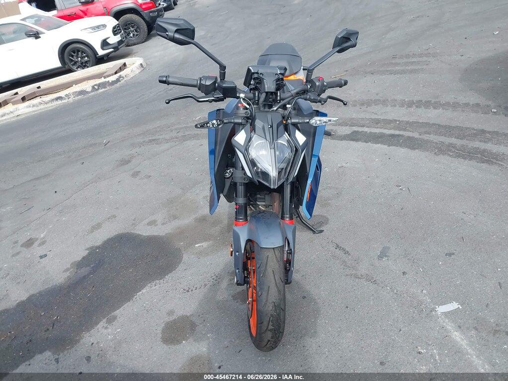 MD2JPJ409RN265283 2024 KTM 390 photo no. 5