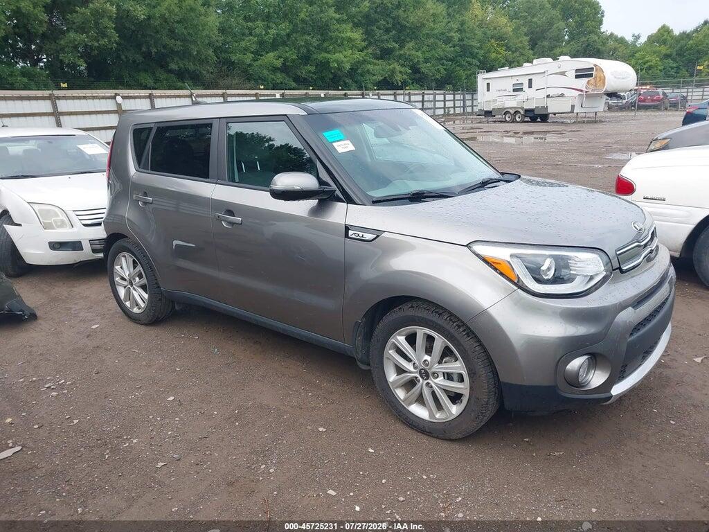 KNDJP3A52J7608638 2018 KIA SOUL photo no. 1