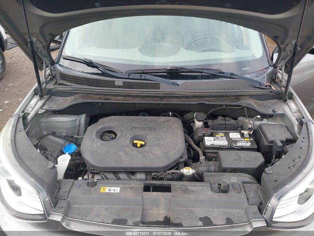 KNDJP3A52J7608638 2018 KIA SOUL photo no. 10