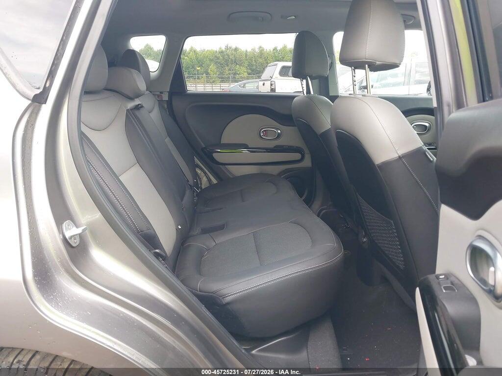 KNDJP3A52J7608638 2018 KIA SOUL photo no. 8