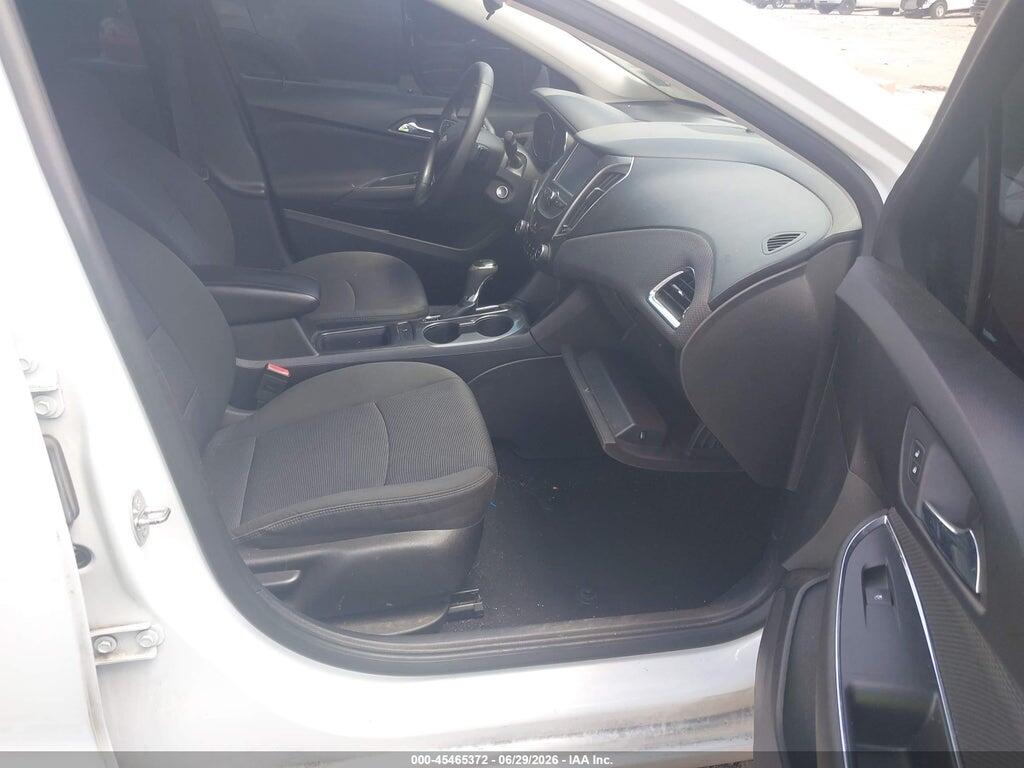 1G1BE5SM6H7137995 2017 CHEVROLET CRUZE photo no. 5