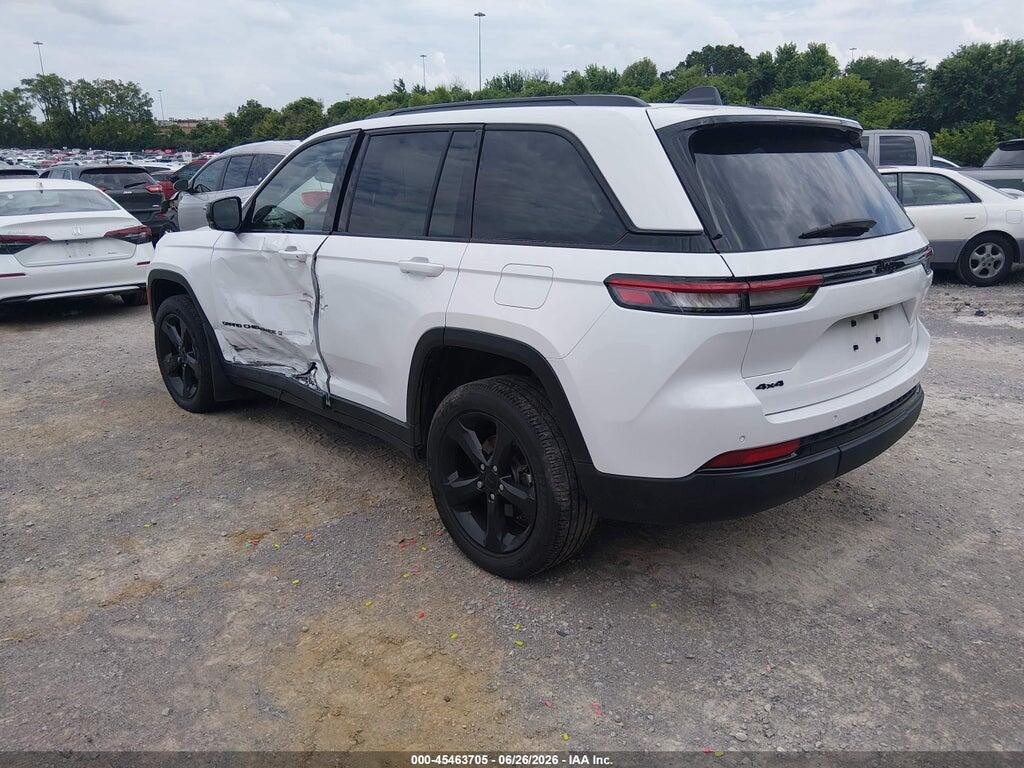 1C4RJHAG9PC522441 2023 JEEP GRAND CHEROKEE photo no. 3