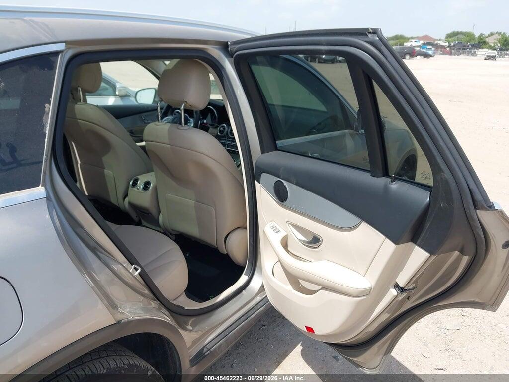 WDC0G8DB3LF724444 2020 MERCEDES-BENZ GLC 300 photo no. 8