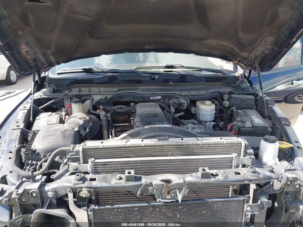3C6UR5GL7JG367910 2018 RAM 2500 photo no. 10