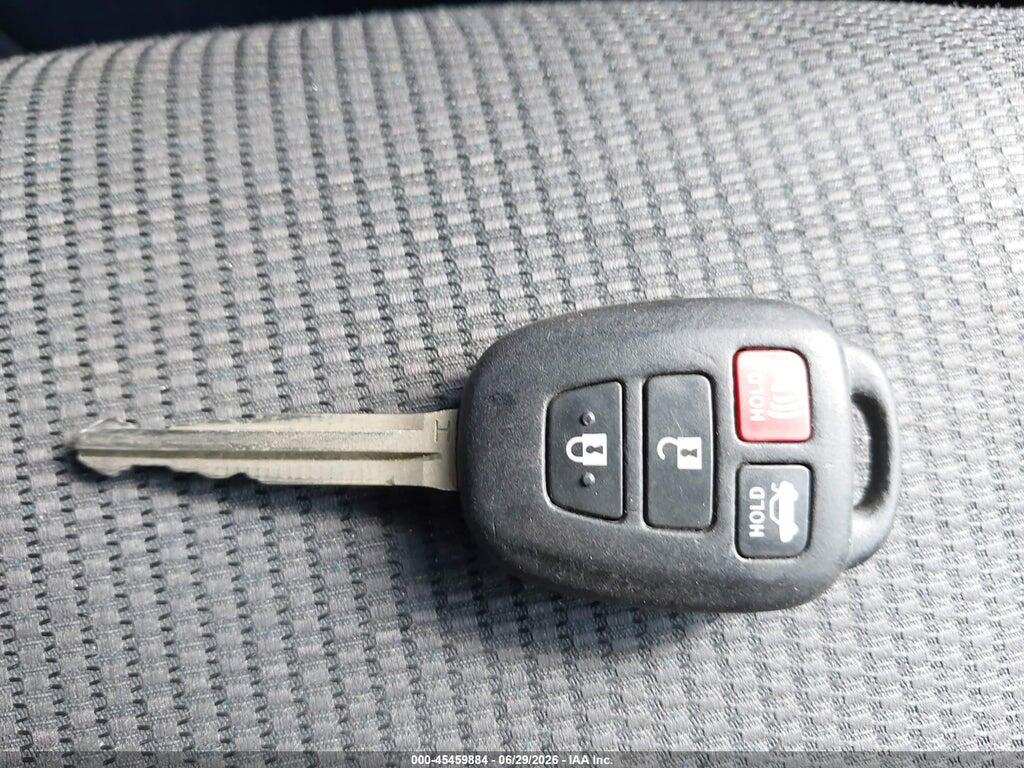 5YFBURHE8GP388743 2016 TOYOTA COROLLA photo no. 11