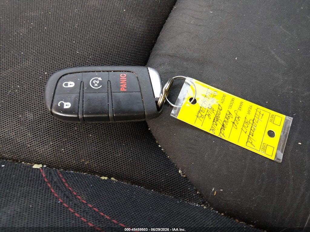 ZACCJBCB4HPE93688 2017 JEEP RENEGADE photo no. 11