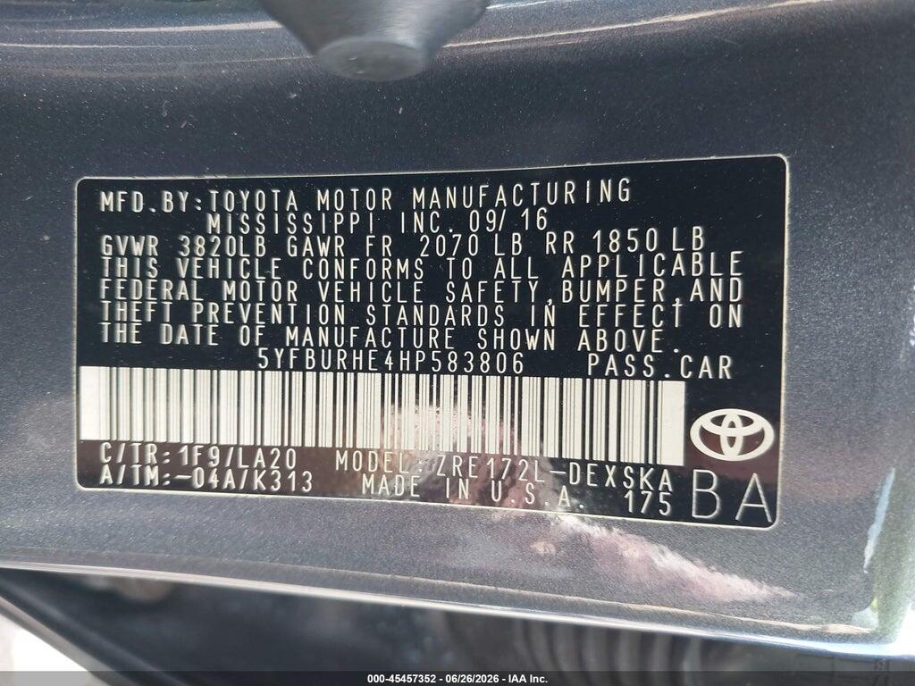 5YFBURHE4HP583806 2017 TOYOTA COROLLA photo no. 9