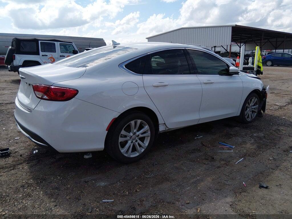1C3CCCAB0GN168597 2016 CHRYSLER 200 photo no. 4