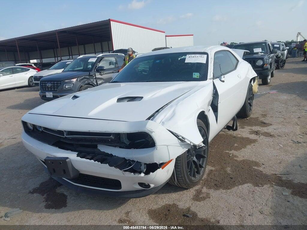 2C3CDZBT2HH531287 2017 DODGE CHALLENGER photo no. 2