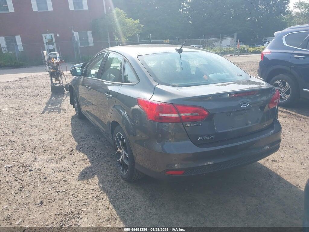 1FADP3H27JL283779 2018 FORD FOCUS photo no. 3
