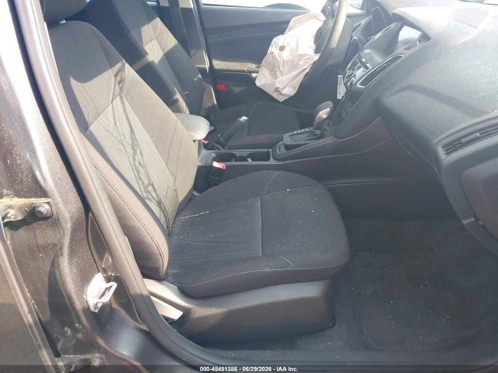 1FADP3H27JL283779 2018 FORD FOCUS photo no. 5